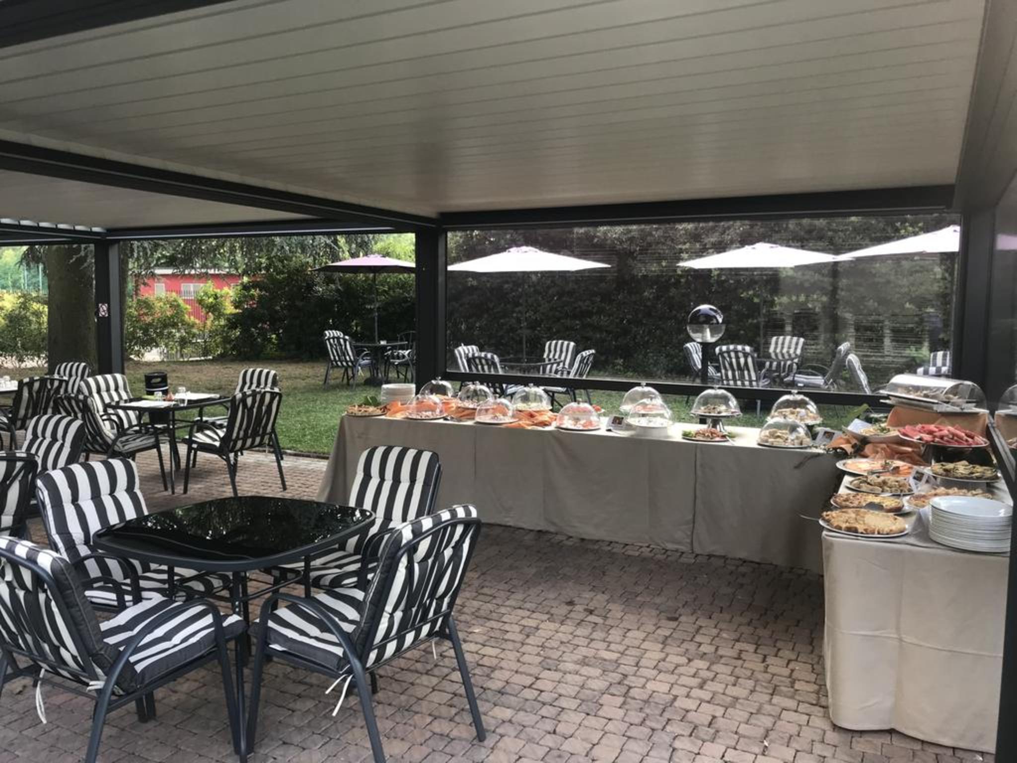 Bis Hotel Varese Exteriör bild