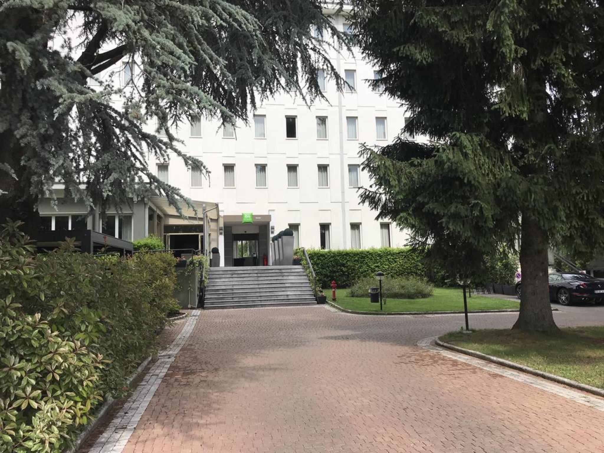 Bis Hotel Varese Exteriör bild