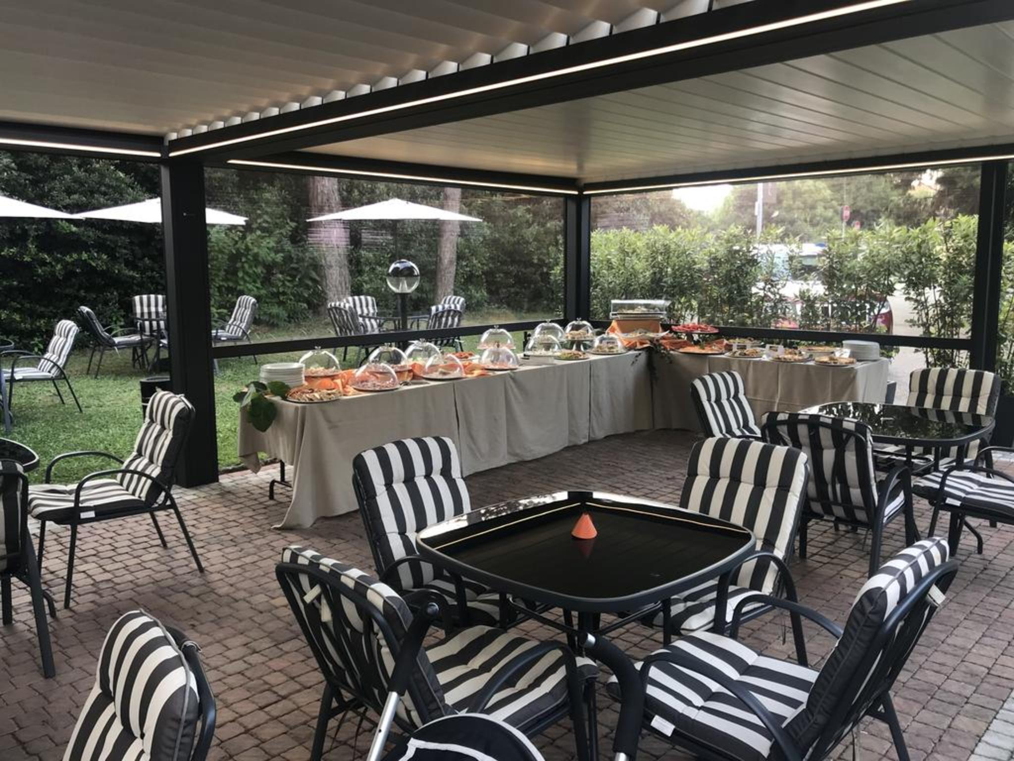 Bis Hotel Varese Exteriör bild