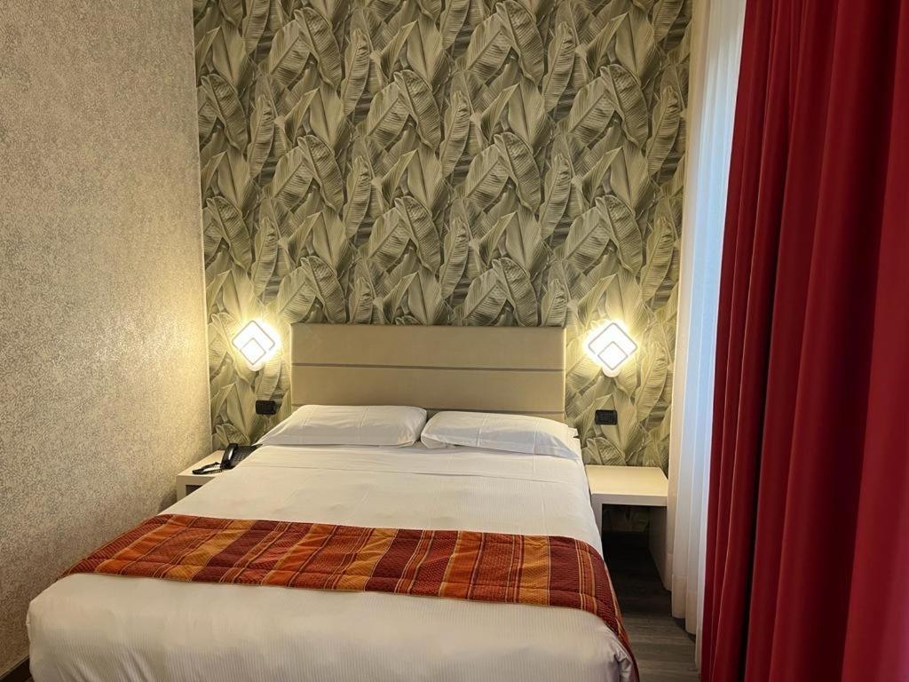 Bis Hotel Varese Exteriör bild