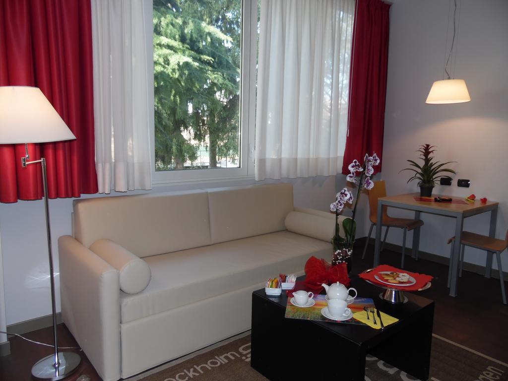 Bis Hotel Varese Exteriör bild